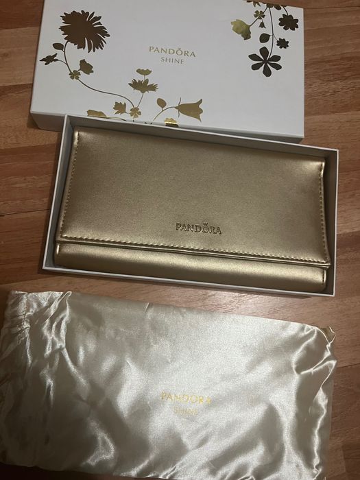 Plic nou Pandora