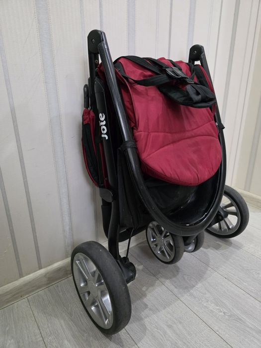 Joie Litetrax 3 детская коляска