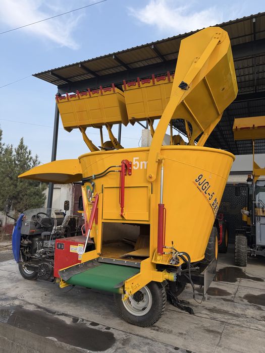 Миксер Кормораздатчик для фермы