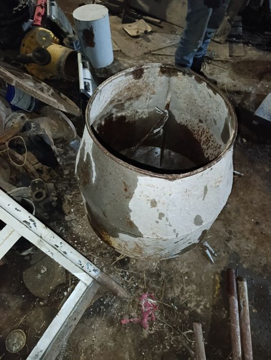 Mishalka bochkasi sotiladi