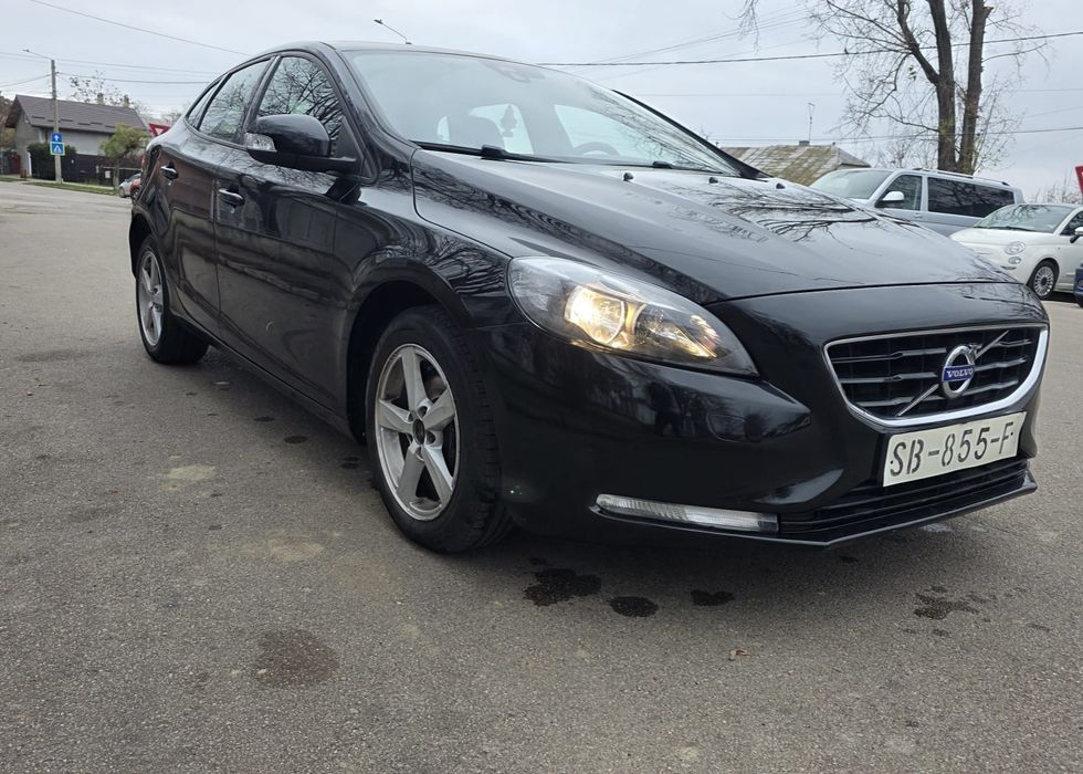 Volvo V40 1.6 D An 2015 * Euro 6 * Cutie Manuala