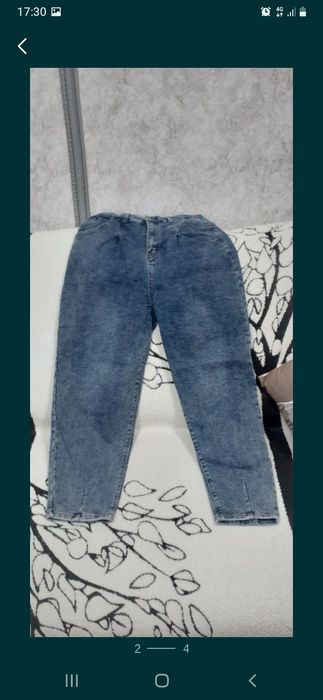 Брючки белые на флисе и джинсы