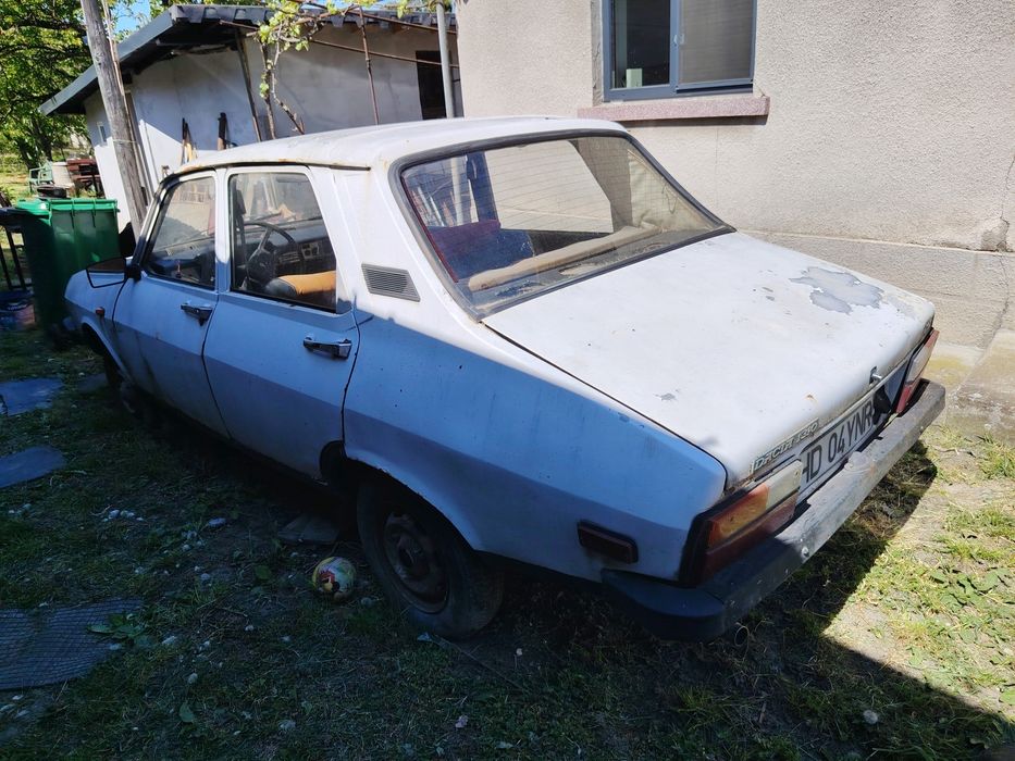 Vând Dacia 1310 berlina
