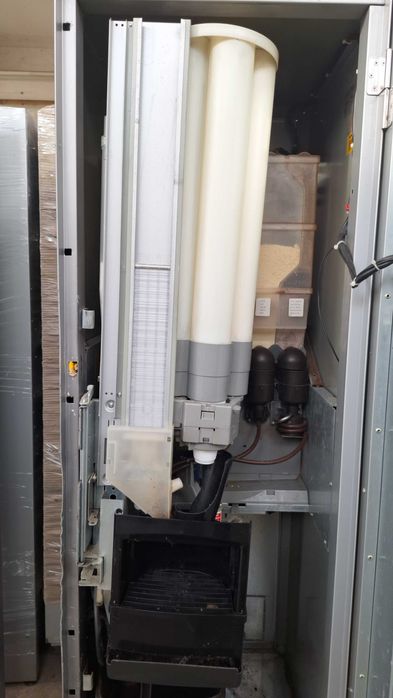 Вендинг автомат KIKKO MAX Рециклиран