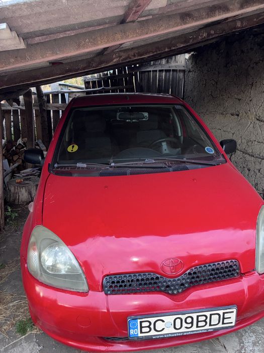 Toyota yaris 1999