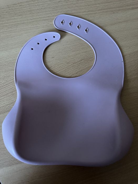 Baveta diversificare silicon Little Prints roz