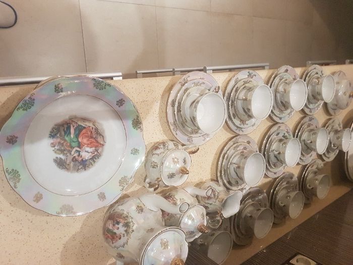 Набор посуды Мадонна