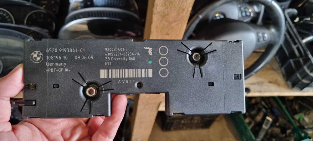 Modul antena diversity BMW seria 3 E91 cod 9193841
