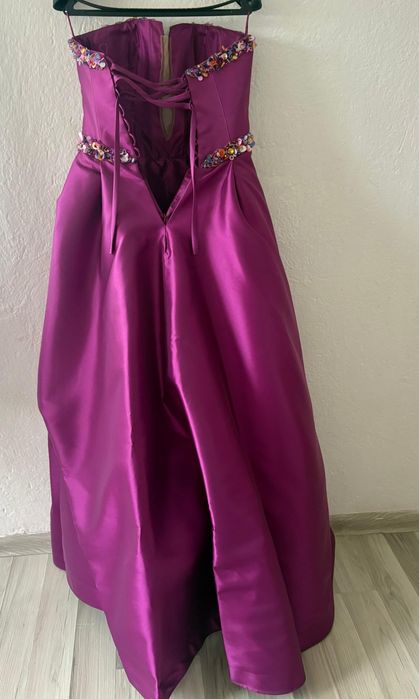 Бална рокля 150 евро