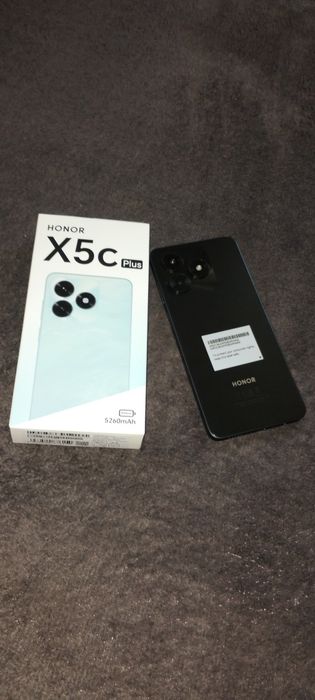 Vând Honor X5C PLUS