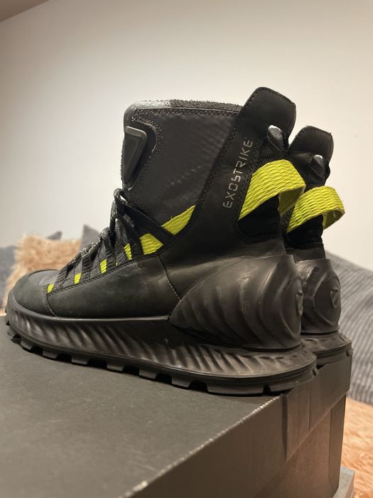 Vând ghete ECCO Exostrike