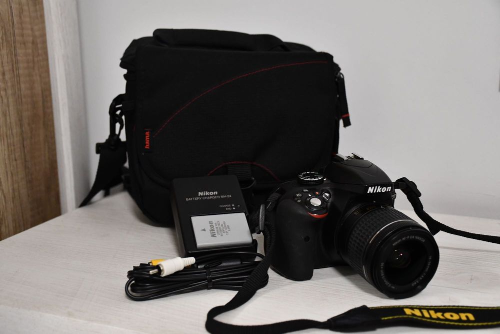 Nikon D3300 Obiectiv 18-55mm