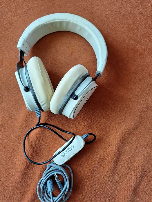 Casti AQIRYS Altair cu fir, telecomanda/fir, USB