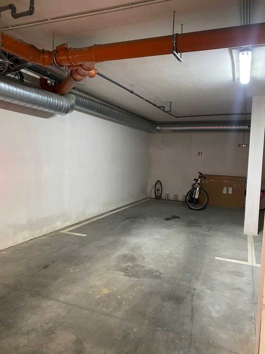 Дава се под наем Тристаен апартамент в к.к. Св.Св. Константин и Елена - 100 кв.м за 1300 € - Снимка #11