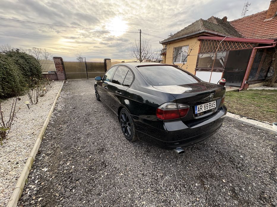 Bmw E90 320D 2005