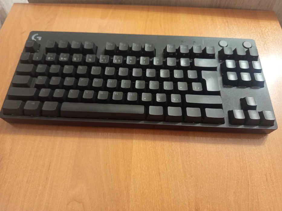 Клавиатура Logitech G PRO X