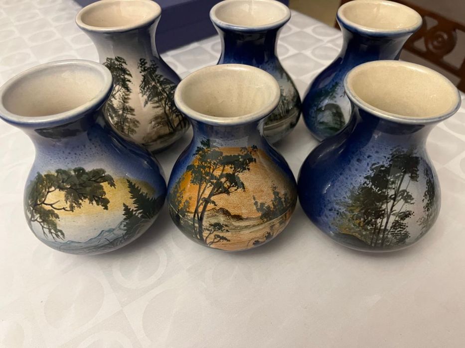 Керамические вазы 6 шт.