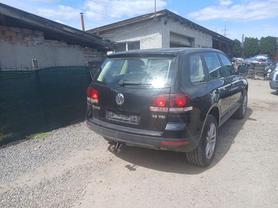 Dezmembrez Piese Vw Touareg 2004-2010