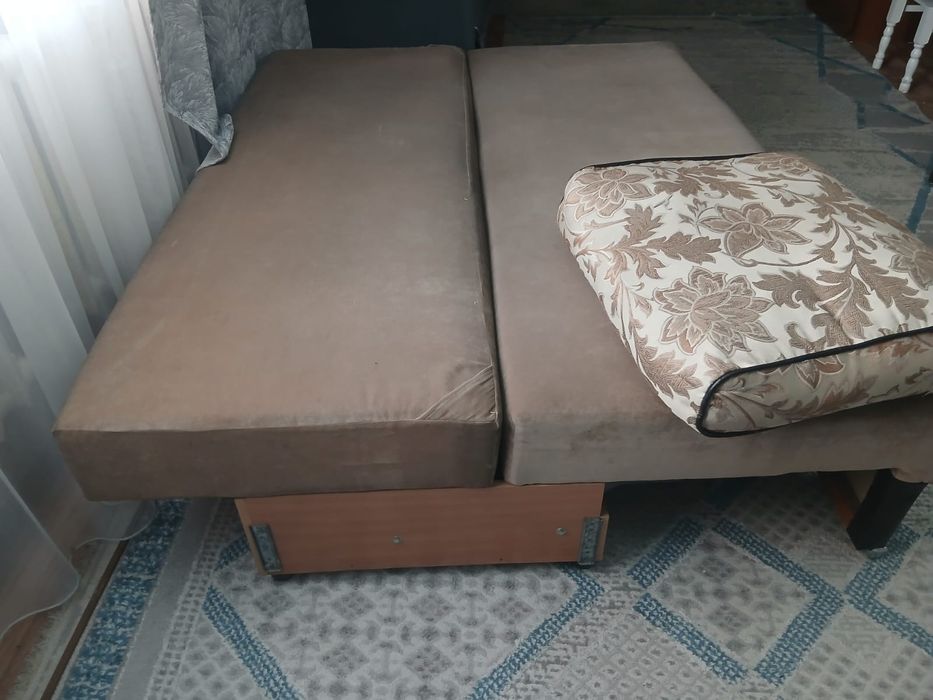 Продам мягкой мебель диван