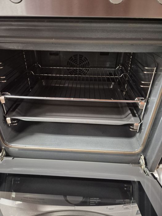 Фурна с керамични котлони Сименс за вграждане