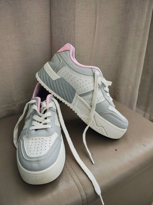 Дамски кецове тенденз