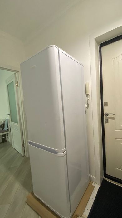 Холодильник бирюса