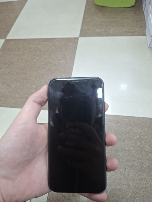 Iphone XR 64 gb.
