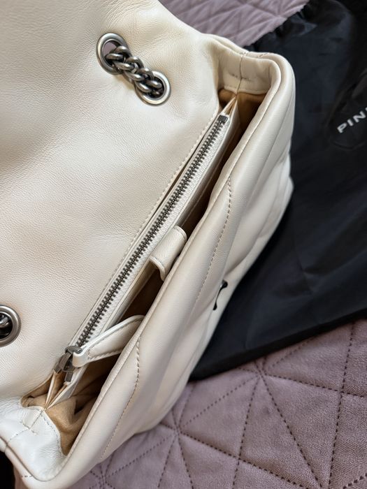 Кожена чанта Pinko