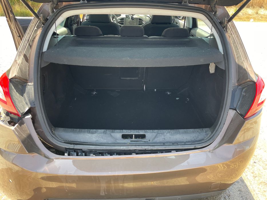 Peugeot 308 (T9), 1.6 BlueHDi, двигател 9HC / 9H05, 115 кс., 6 ск.