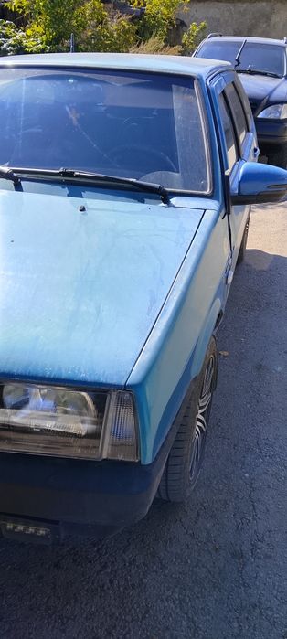 Продам машину ваз 2109