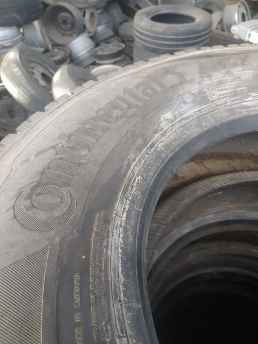 Гуми 285/70-19.5 Континентал задни