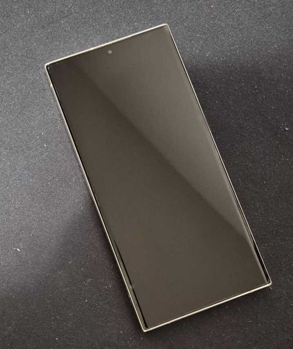 Телефон Samsung Galaxy s23 ultra