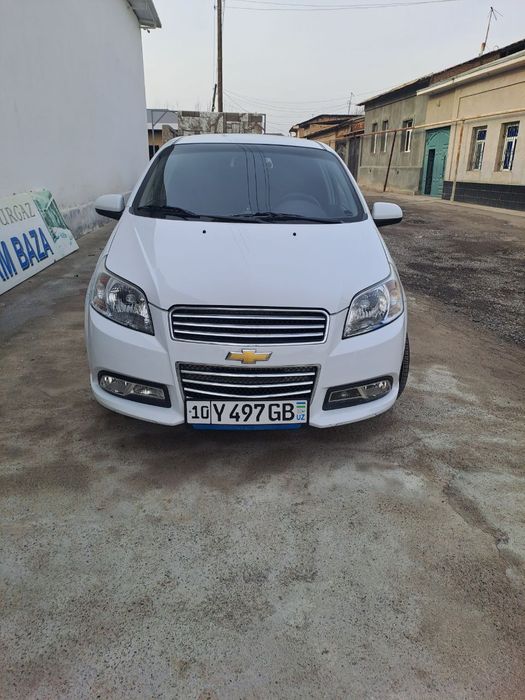 Nexia 3 avtomat Benzin