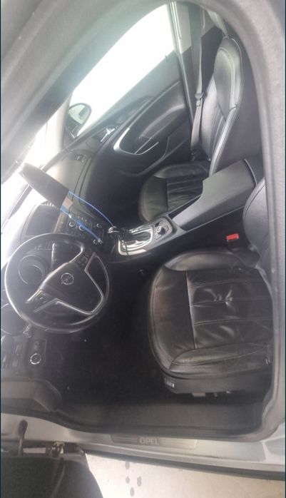 Opel insignia sport tourer