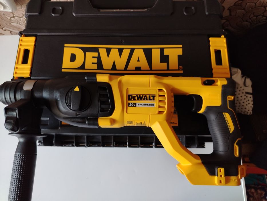 Продам инструменты Dewalt