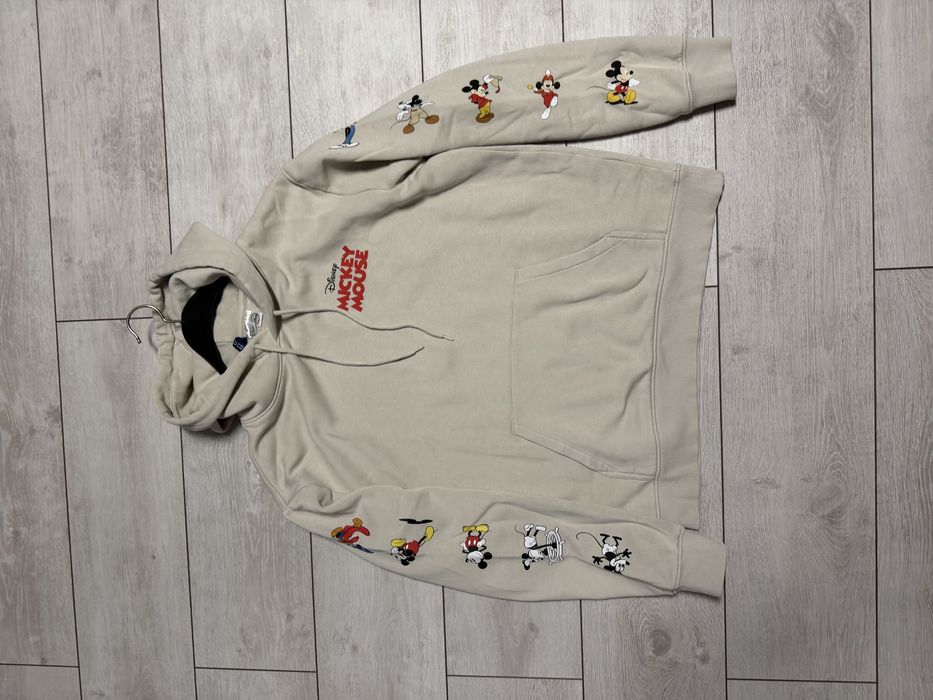 Блузи и суичъри с качулка в отлично състояние