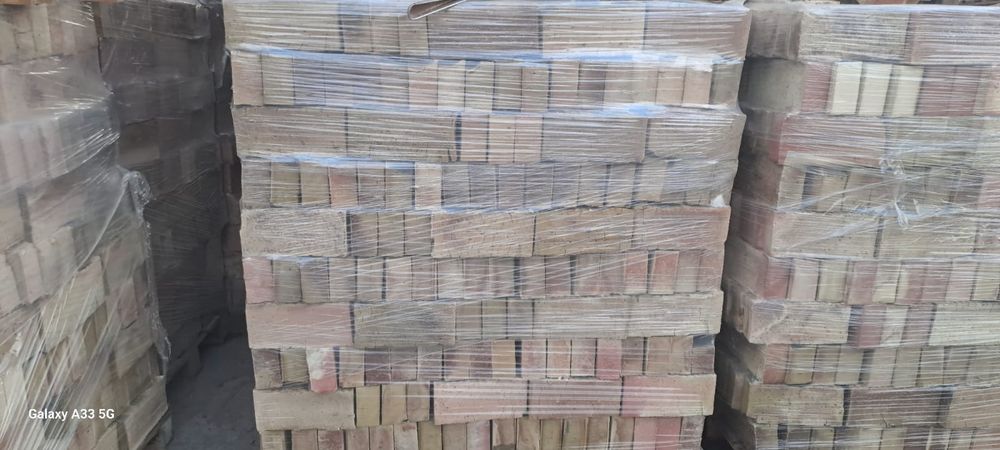 Кирпич жженый, размер 25х12х6,5