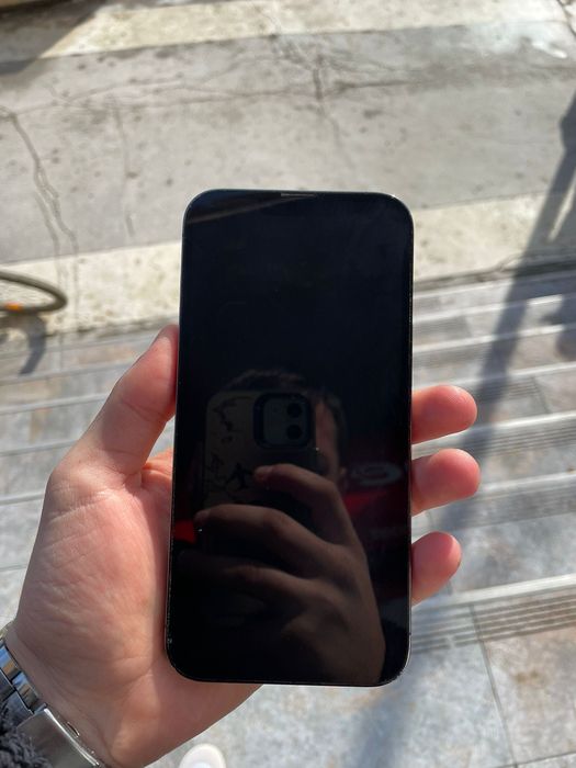 Vând iPhone 13 Pro Max 256 gb