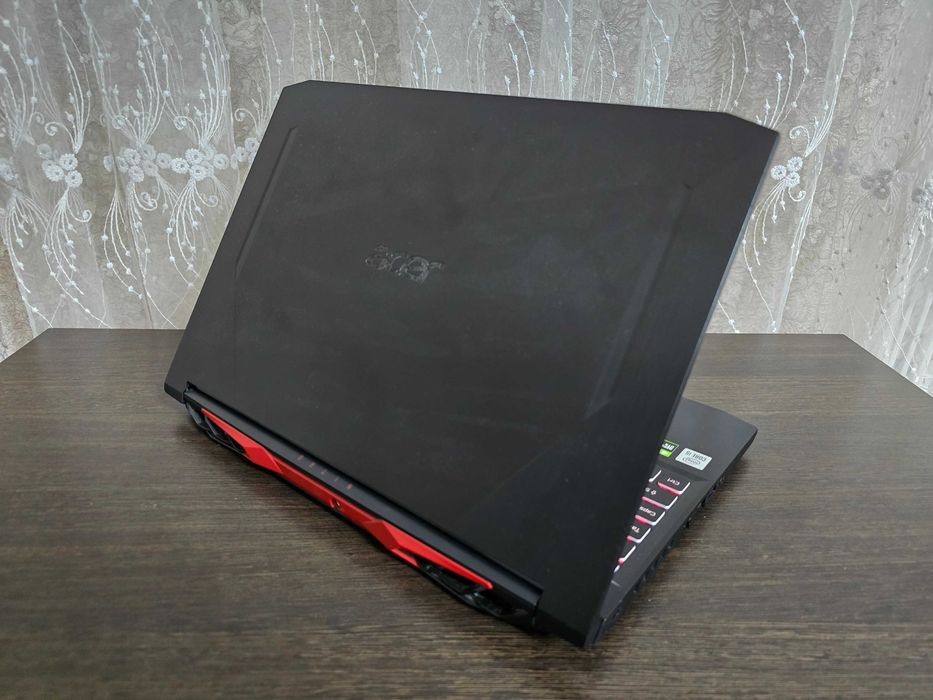 Acer Nitro 5 AN515-55 игровой ноутбук  2022 год