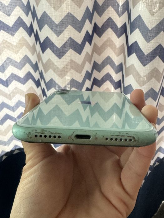 Iphone 11 — 64 гб