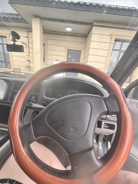 Mazda Bunga очень хорошая для перевозки