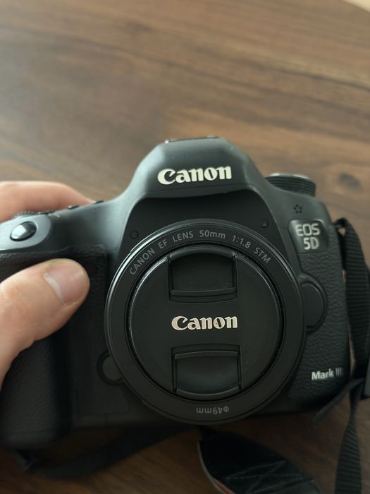 FullFrame Canon 5D Mark III + Obiectiv 50mm f1.8