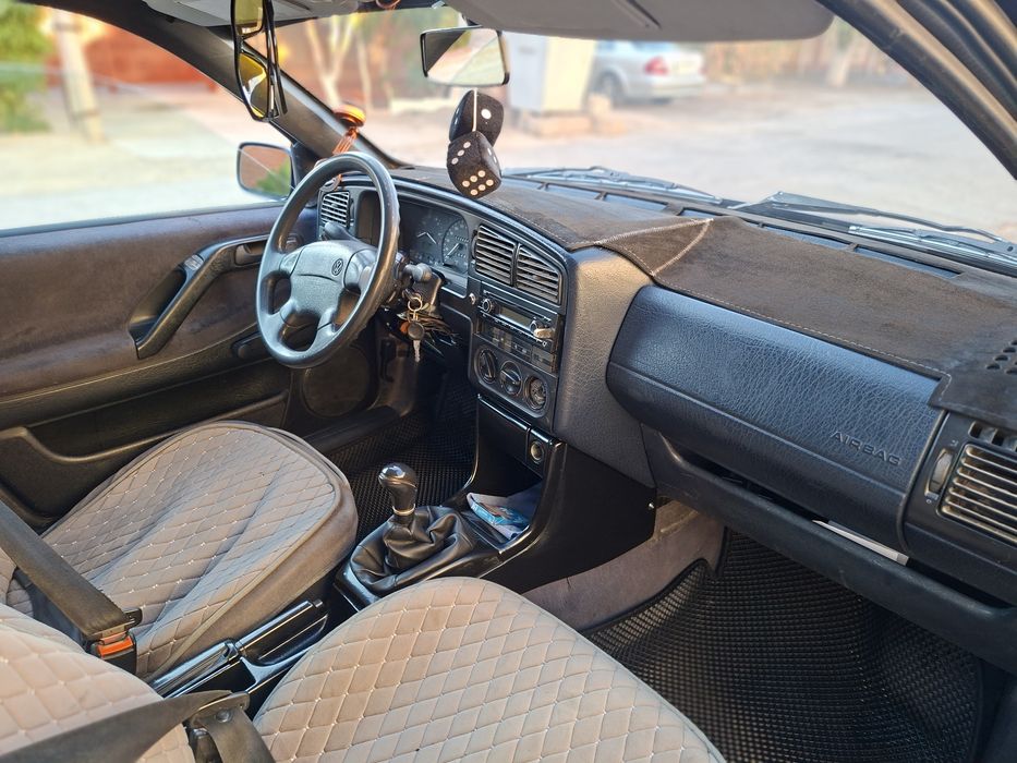 Пассат Б-4   2-КУБ ГАЗ+БЕНЗИН