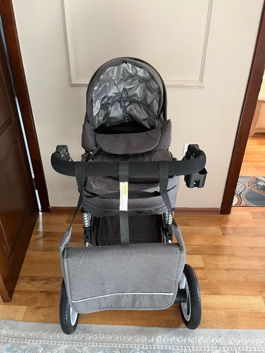 Коляска бу в хорошем состоянии