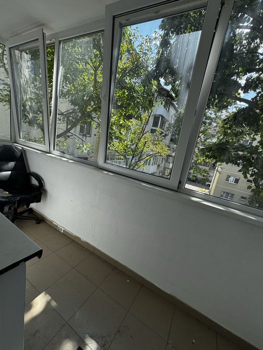 Apartament de închiriat – 3 camere