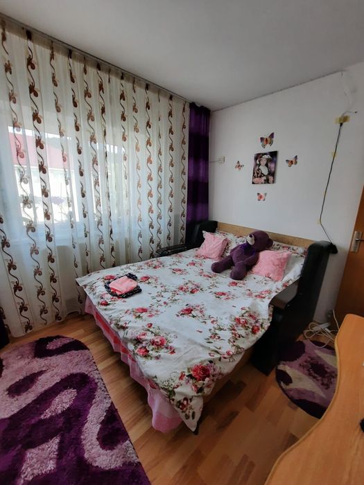 Apartament 2 camere semidecomandat – Moinești, jud. Bacău