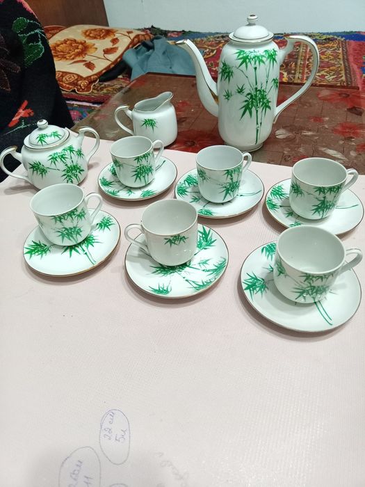 Продам сервиз кофейный  15 предметов