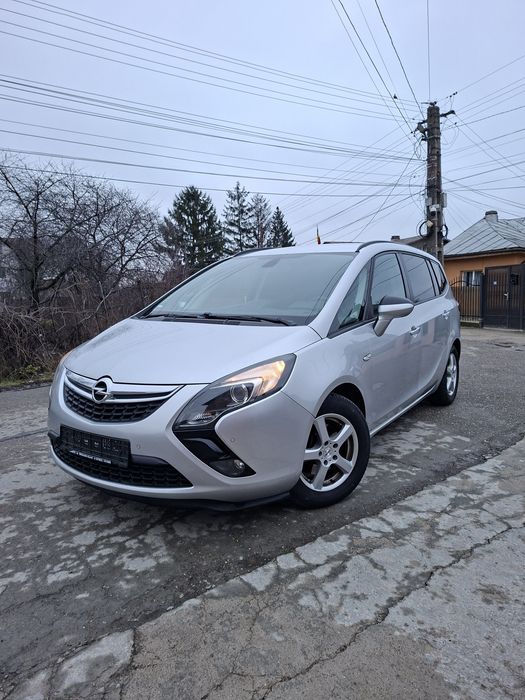 Opel Zafira Tourer