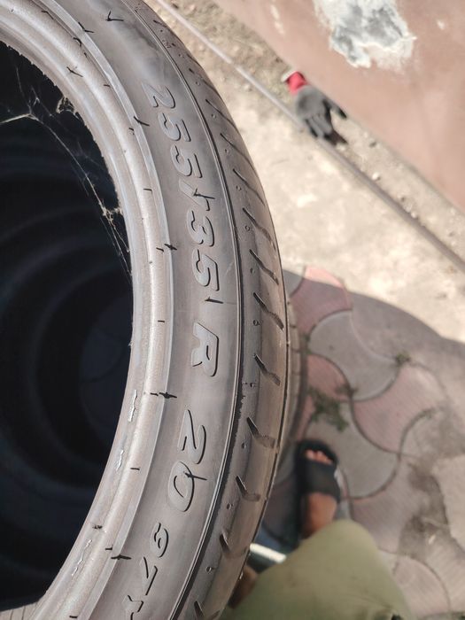 Vând cauciucuri r17 , r20,  r21