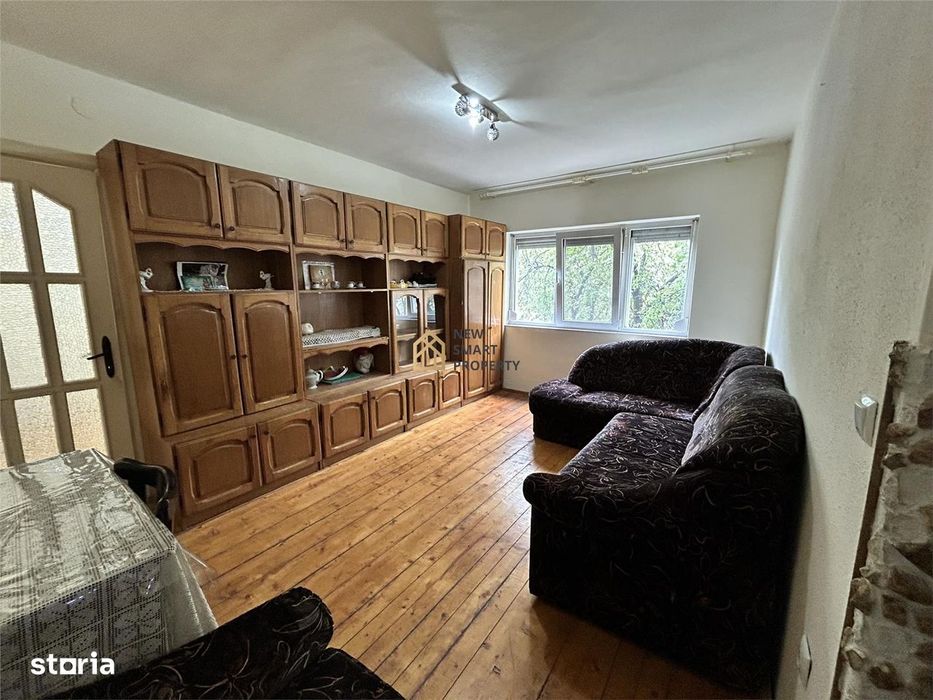 De vanzare apartament 3 camere Nufarul, etaj 1